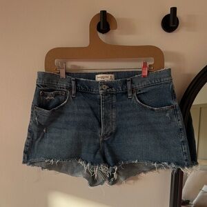 Abercrombie & Fitch Low Rise Size 30 Shorts